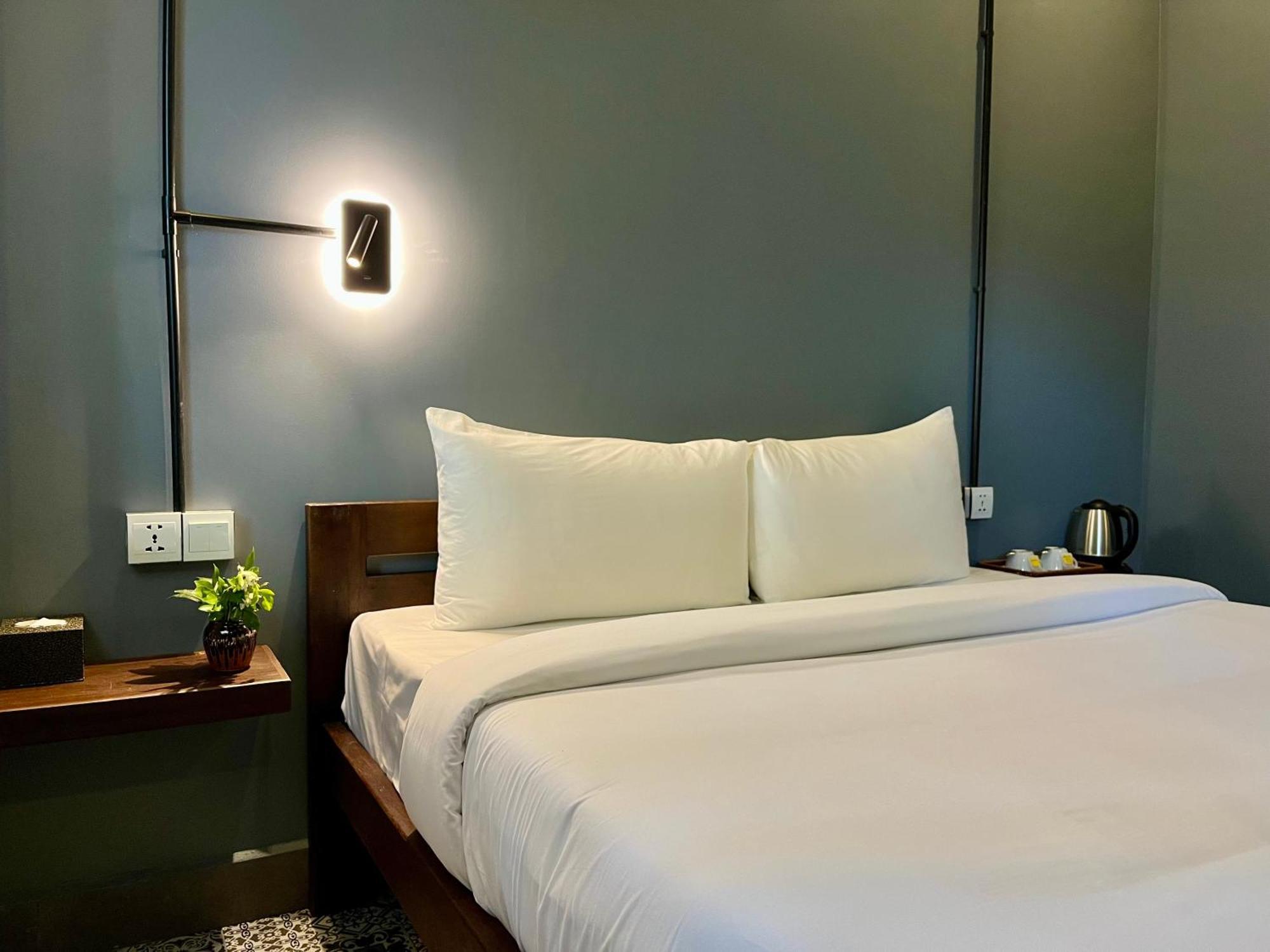 Banyan Tree Hostel Kampot Eksteriør bilde