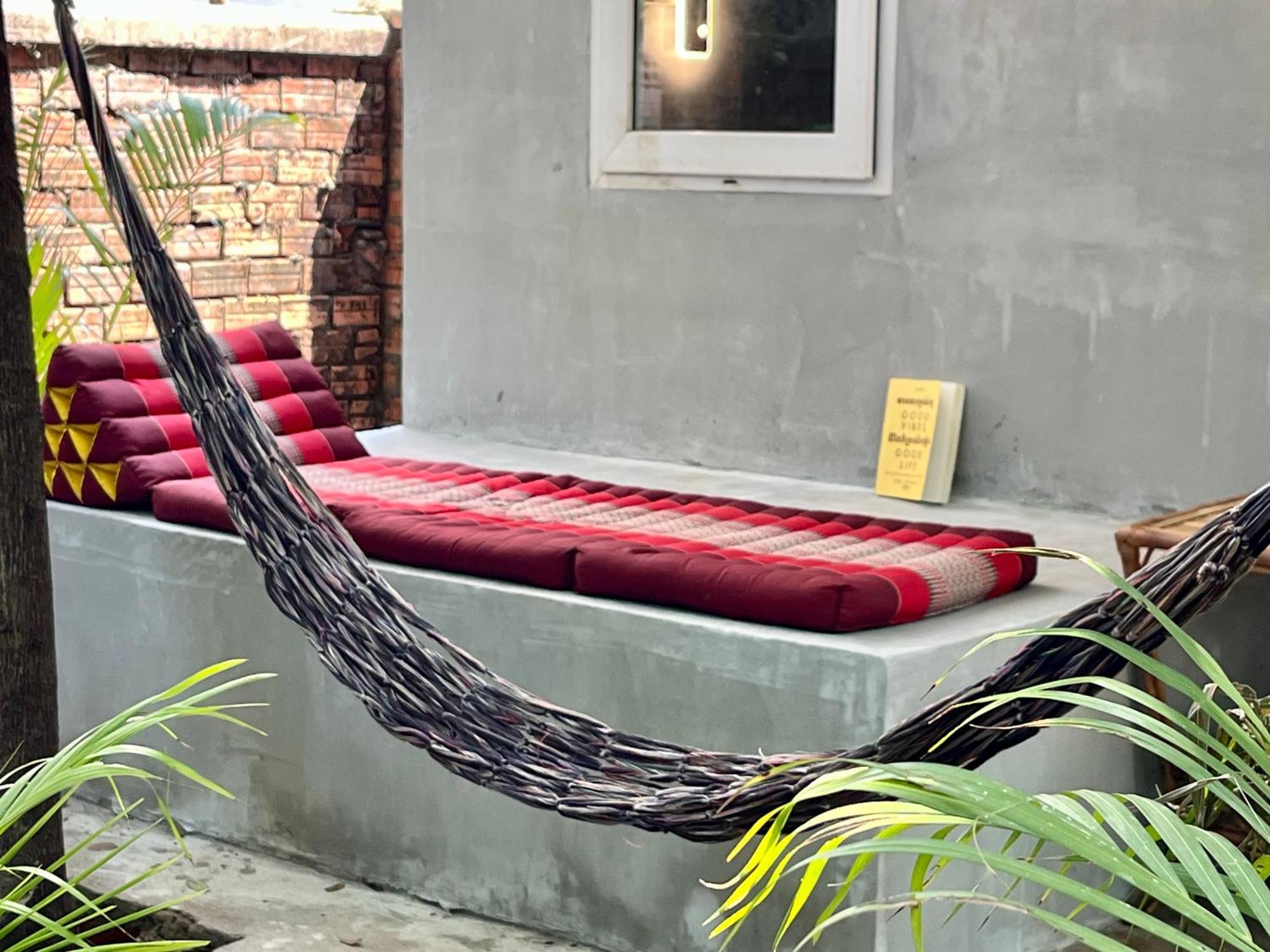 Banyan Tree Hostel Kampot Eksteriør bilde