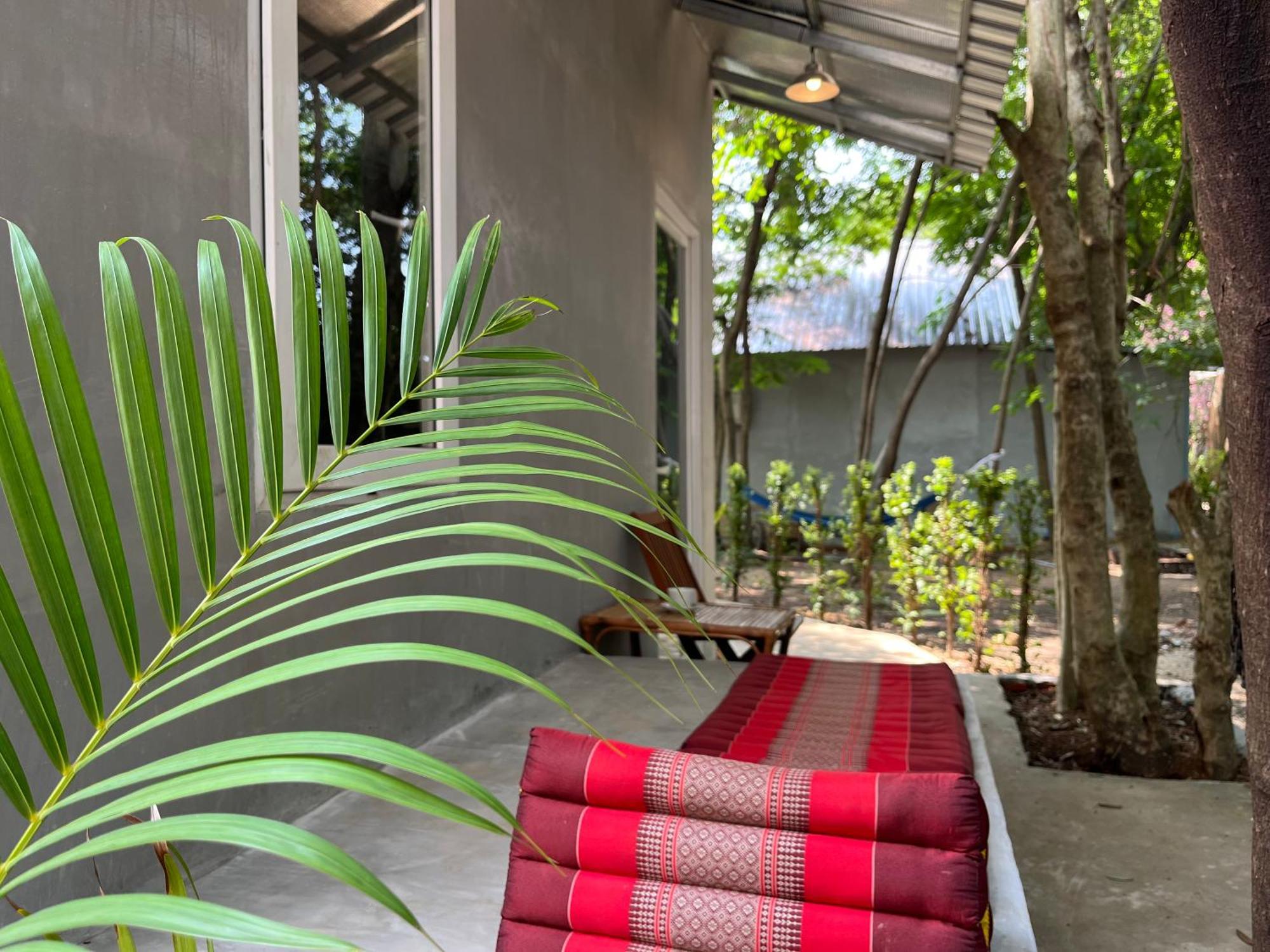 Banyan Tree Hostel Kampot Eksteriør bilde