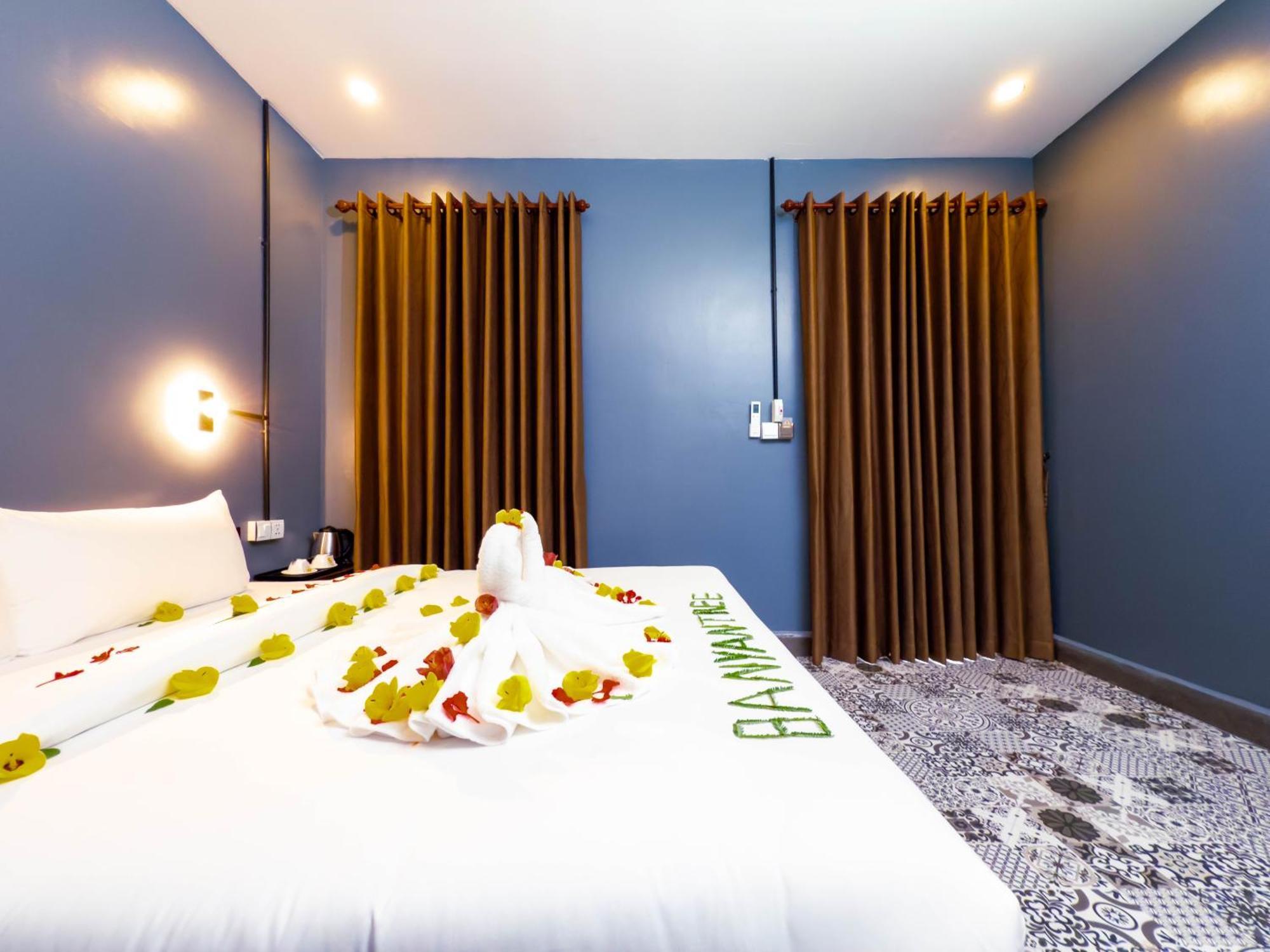 Banyan Tree Hostel Kampot Eksteriør bilde