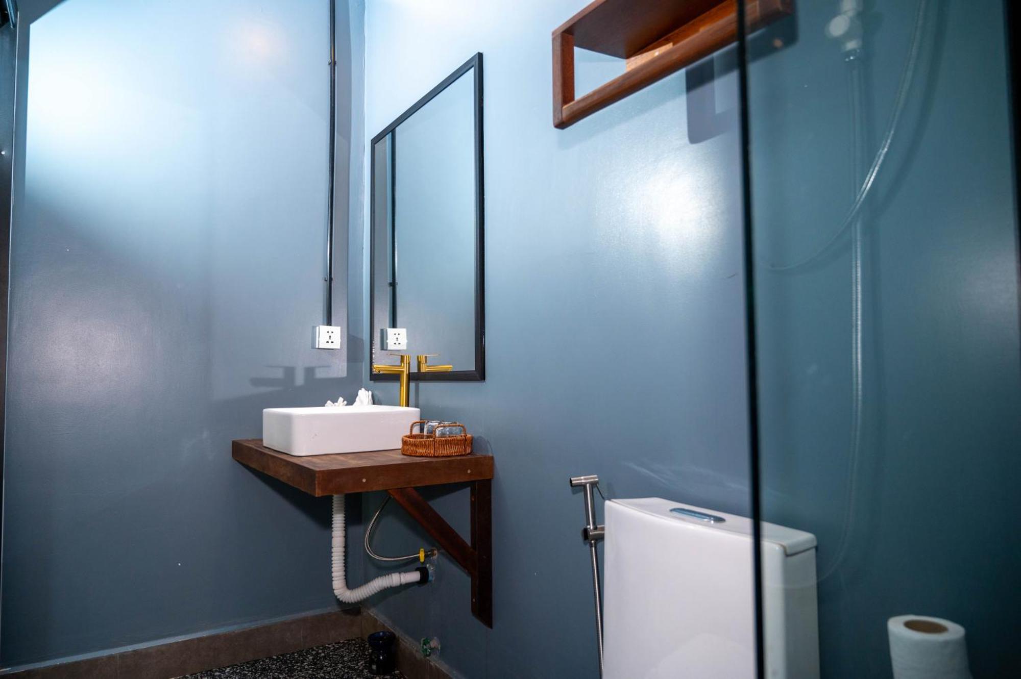 Banyan Tree Hostel Kampot Eksteriør bilde